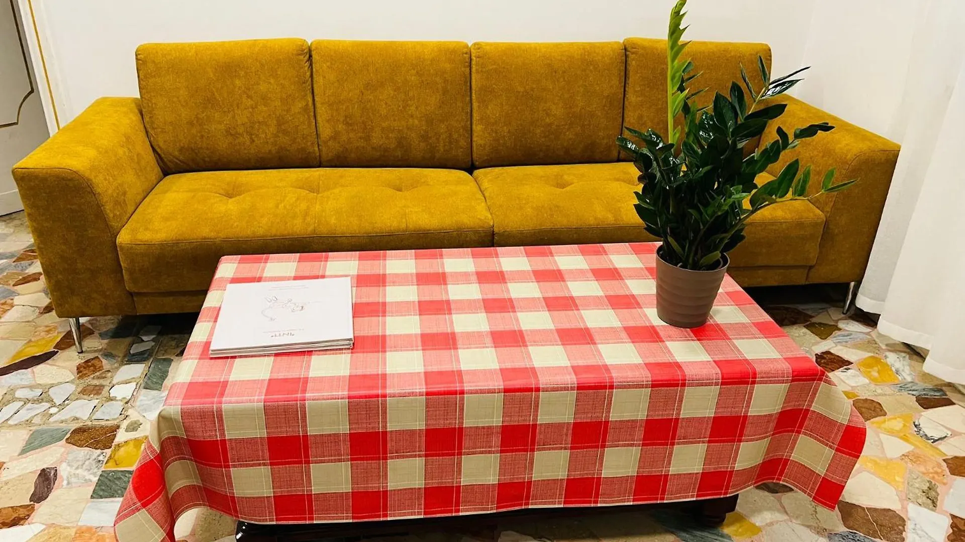 Bed & Breakfast Le Maschere Mestre Italy